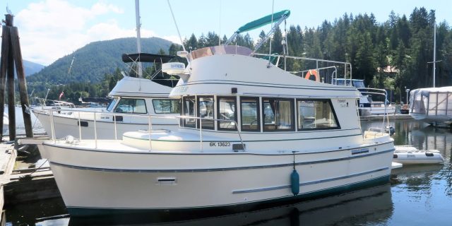 1999 31′ Camano Troll Sedan Bridge