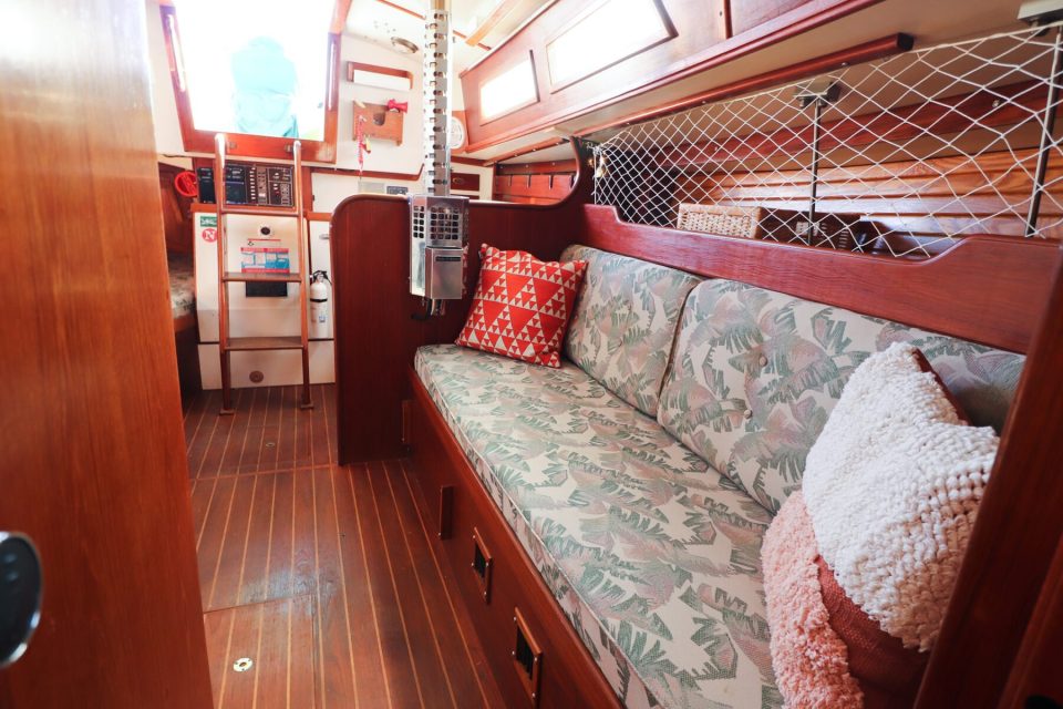 1988 Cape Dory 30 MKII - photo 7