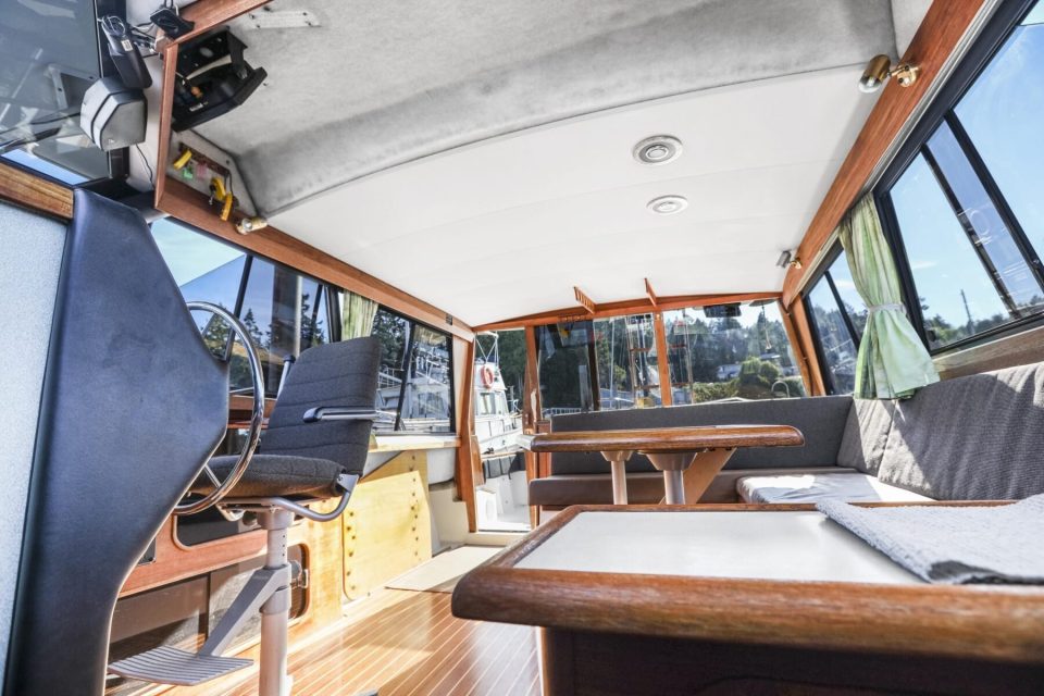1993 Bayliner 3288 - photo 10