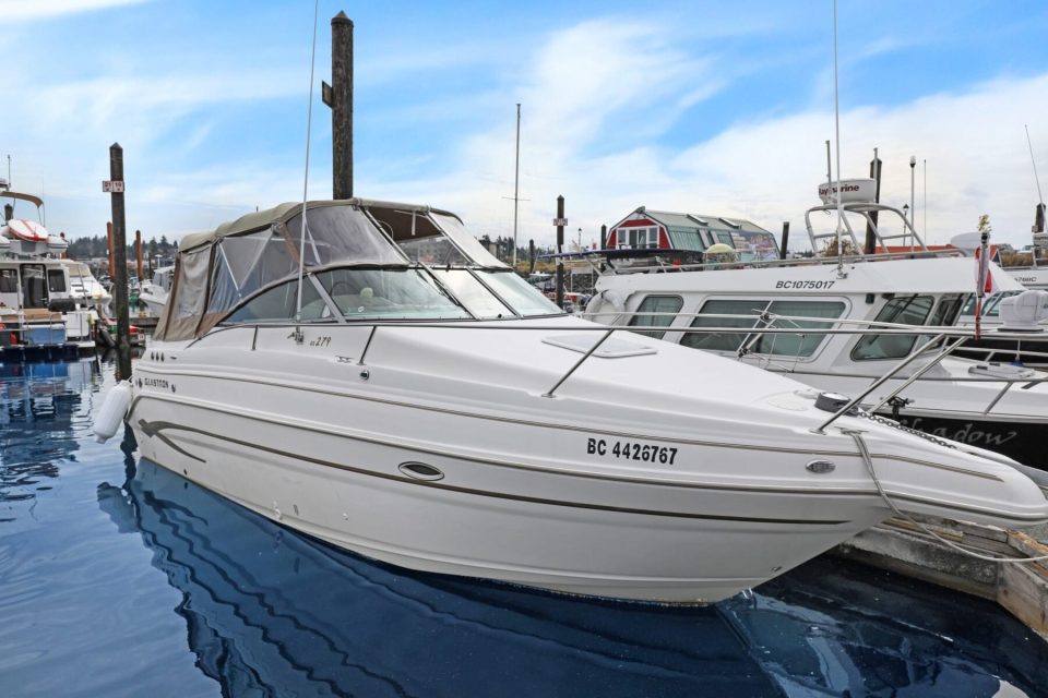 2004 Glastron 279 GS - photo 1