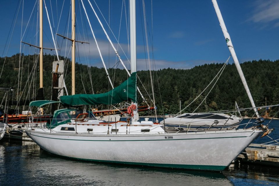 1979 Irwin Citation 39 - photo 2
