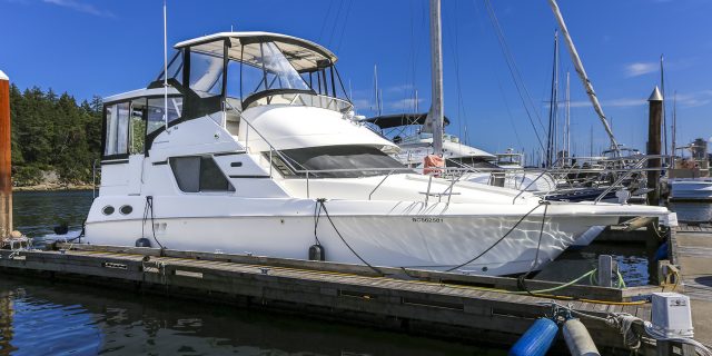 2000 Silverton 392 Motor Yacht – (No Luxury Tax)