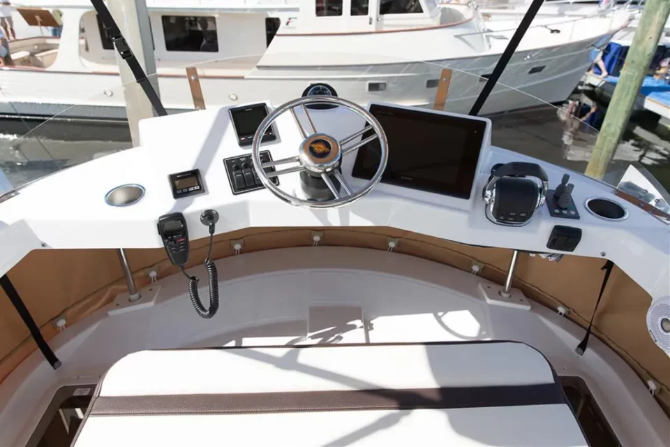 2019 Ranger Tugs R-31 CB