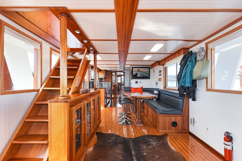 1935 Fenner & Hood Cruiser 70