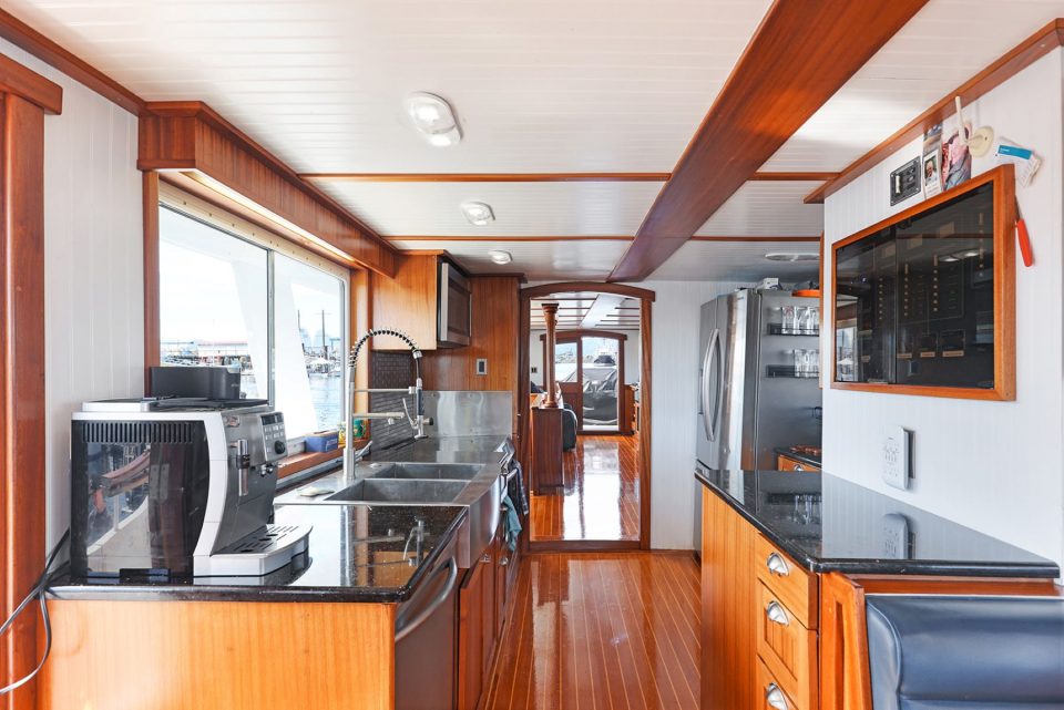 1935 Fenner & Hood Cruiser 70