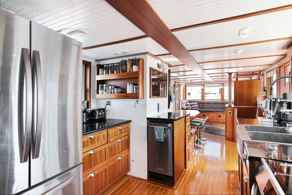 1935 Fenner & Hood Cruiser 70