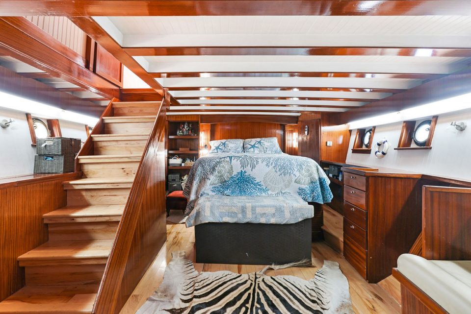 1935 Fenner & Hood Cruiser 70