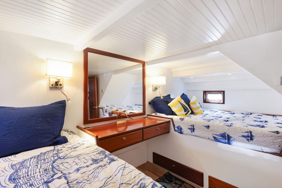 1935 Fenner & Hood Cruiser 70