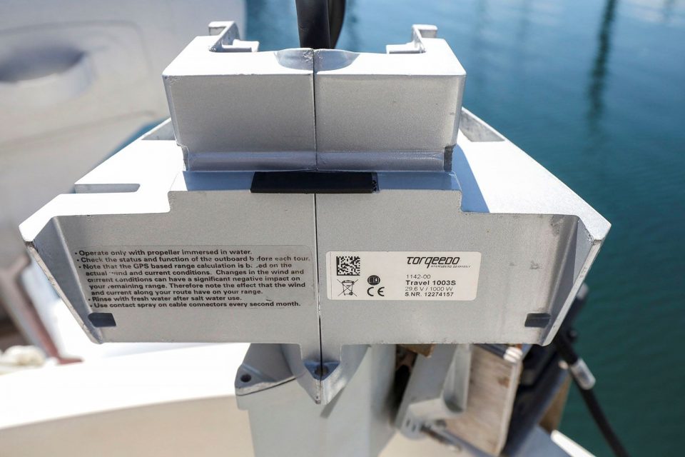 1990 Camano 31 Troll