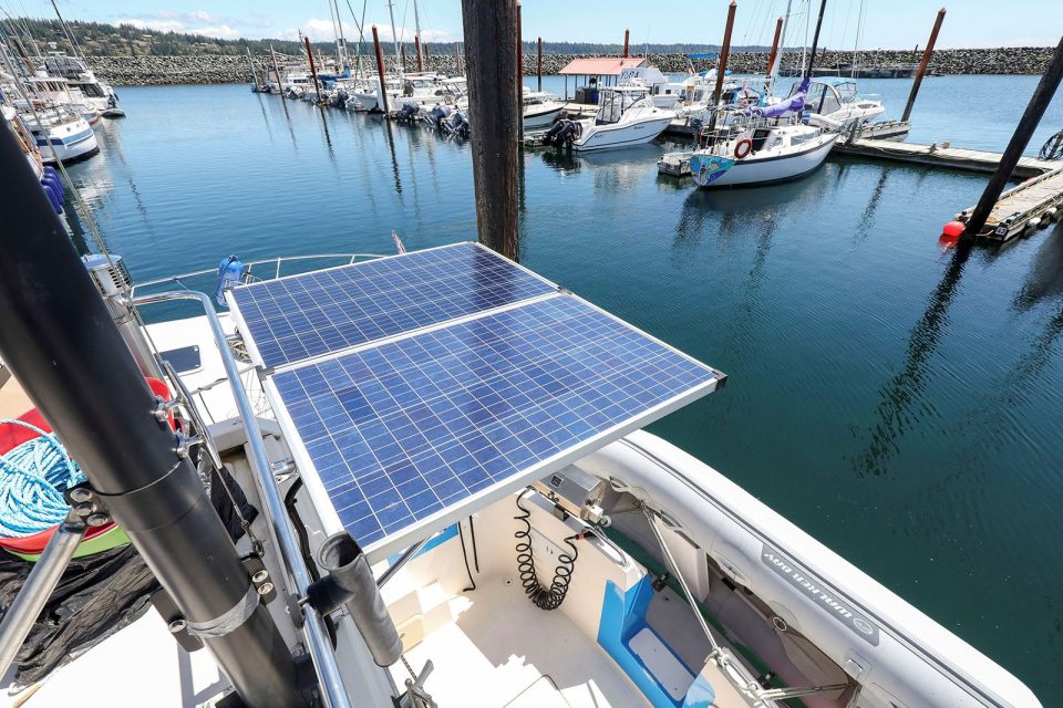 1990 Camano 31 Troll