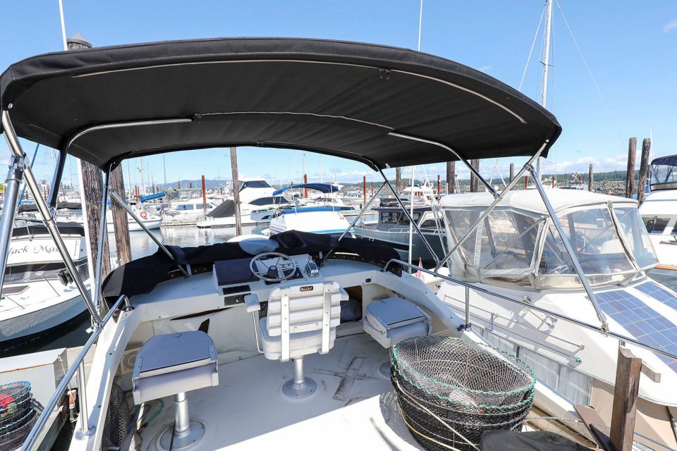 1990 Camano 31 Troll