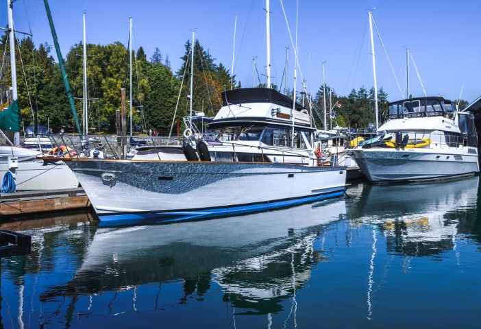 1968 Trojan 3700 Sea Voyager