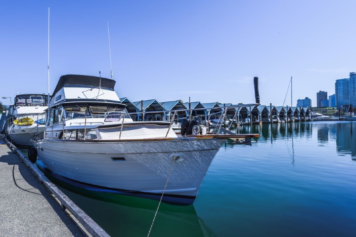 1968 Trojan 3700 Sea Voyager