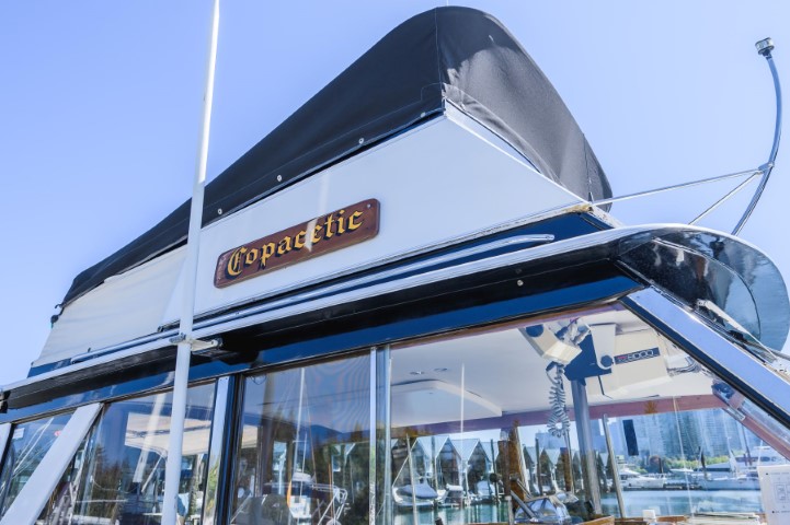 1968 Trojan 3700 Sea Voyager