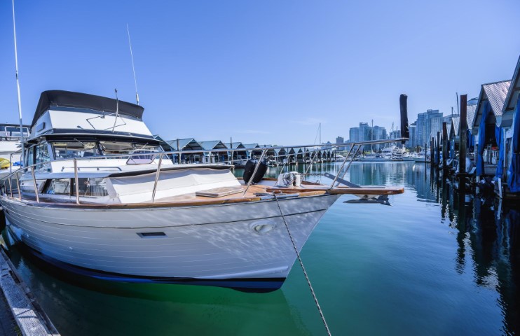 1968 Trojan 3700 Sea Voyager