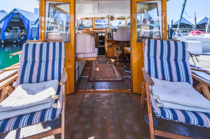 1968 Trojan 3700 Sea Voyager