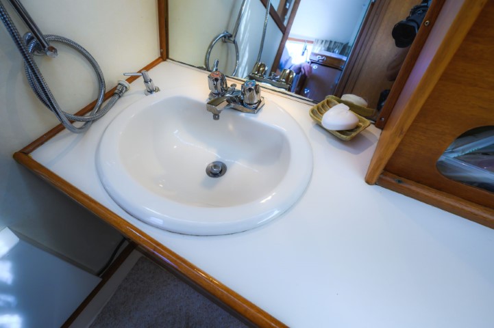 1968 Trojan 3700 Sea Voyager