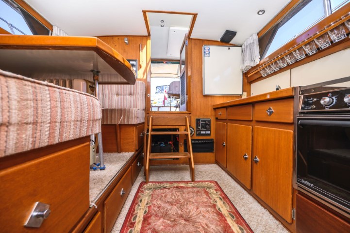 1968 Trojan 3700 Sea Voyager