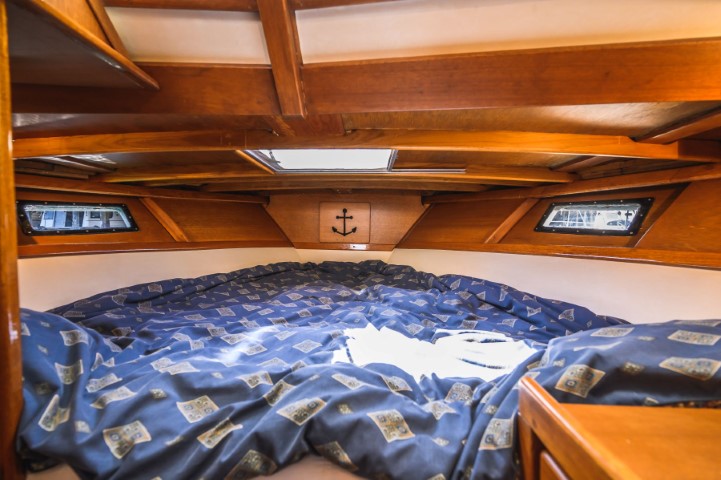 1968 Trojan 3700 Sea Voyager