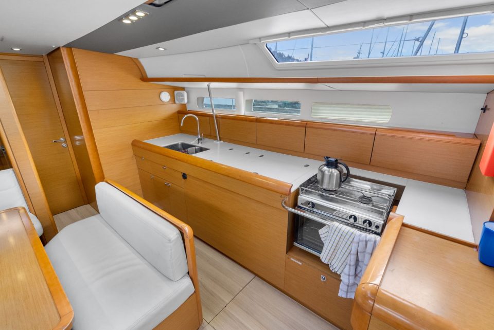 2015 Jeanneau Sun Odyssey 509