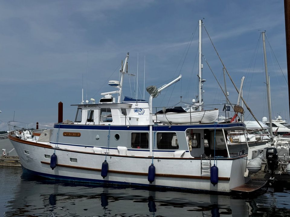 1967 Willard Pilothouse