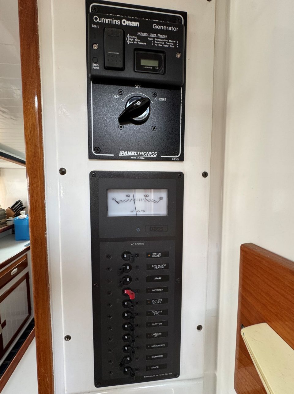 1967 Willard Pilothouse