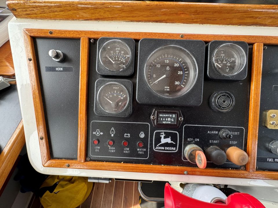 1967 Willard Pilothouse