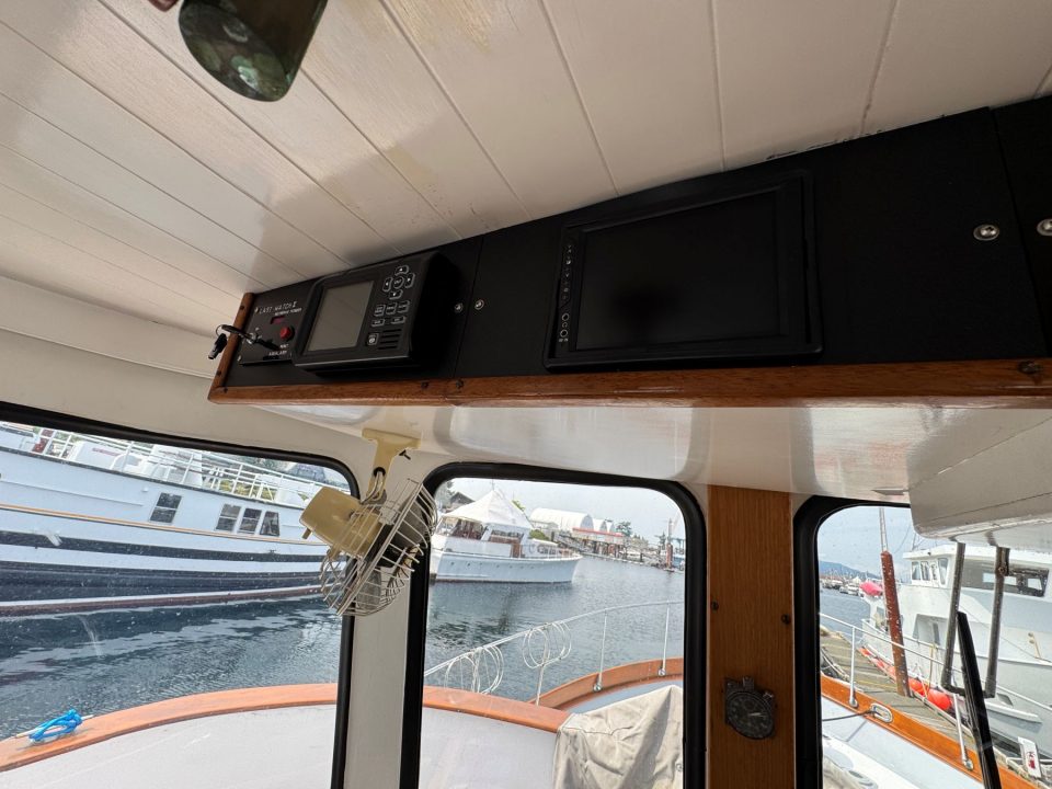 1967 Willard Pilothouse