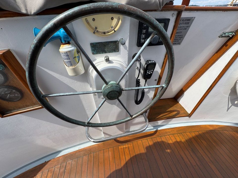 1967 Willard Pilothouse