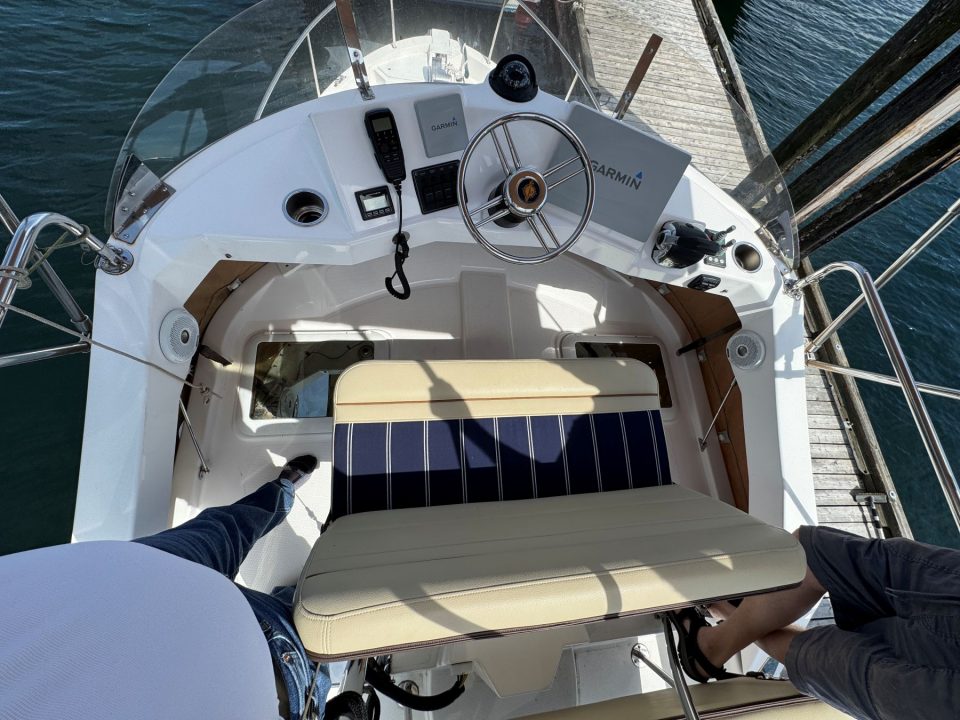 2019 Ranger Tugs R-31 CB