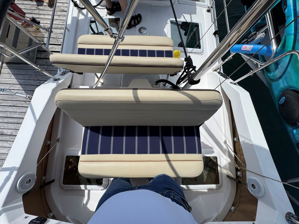 2019 Ranger Tugs R-31 CB