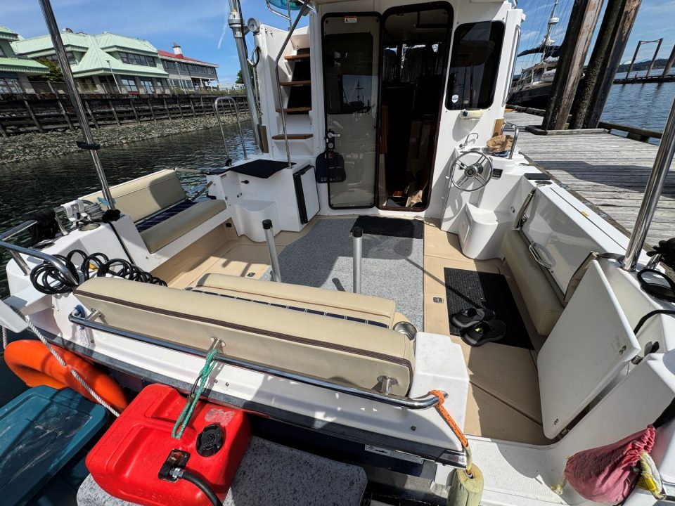 2019 Ranger Tugs R-31 CB