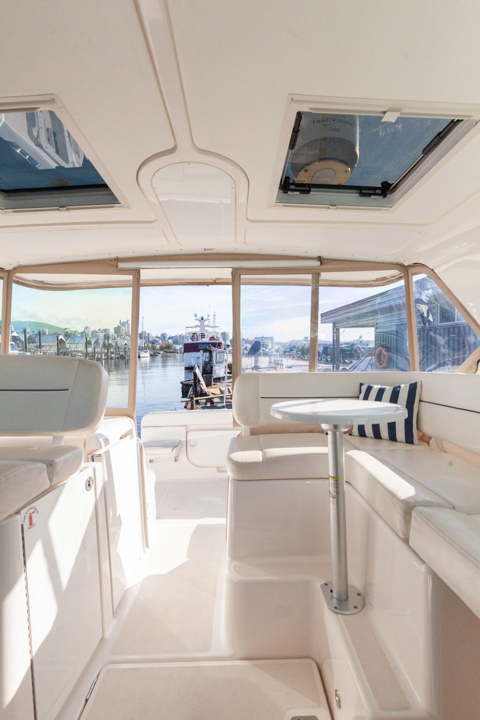 2005 Tiara 3600 Sovran