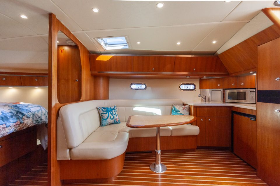 2005 Tiara 3600 Sovran