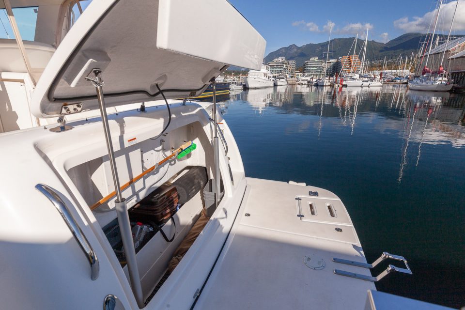 2005 Tiara 3600 Sovran