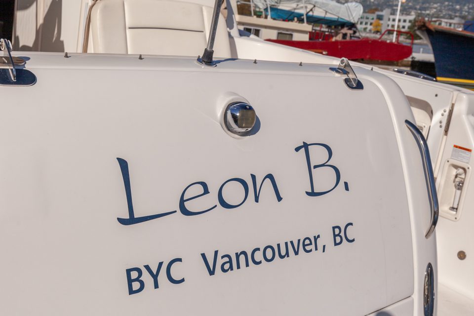 2005 Tiara 3600 Sovran