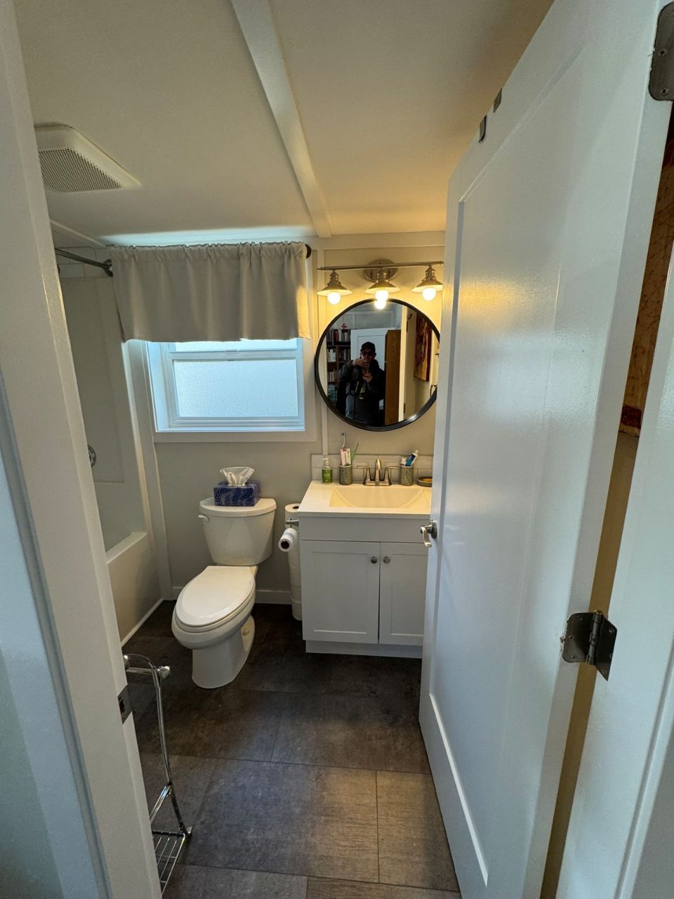 2020 Custom 1 Bedroom, 2 Bathroom Floathome