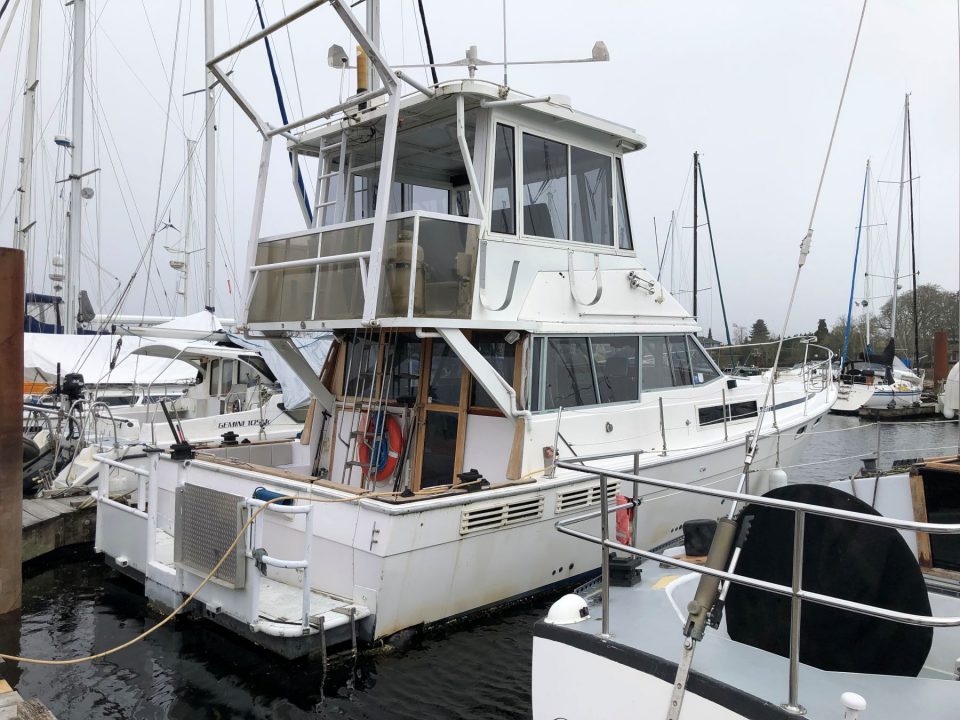 1987 Bayliner 3870