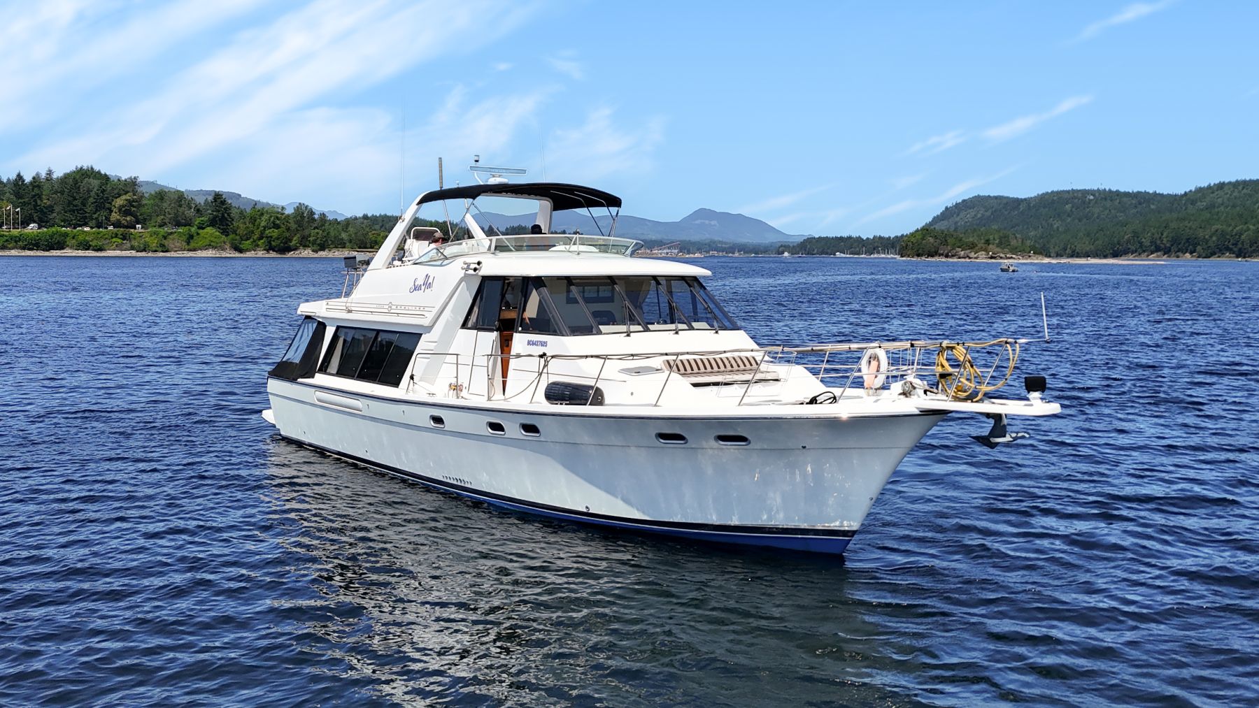 1995 Bayliner 4788 Motor Yacht - Calibre Yacht Sales