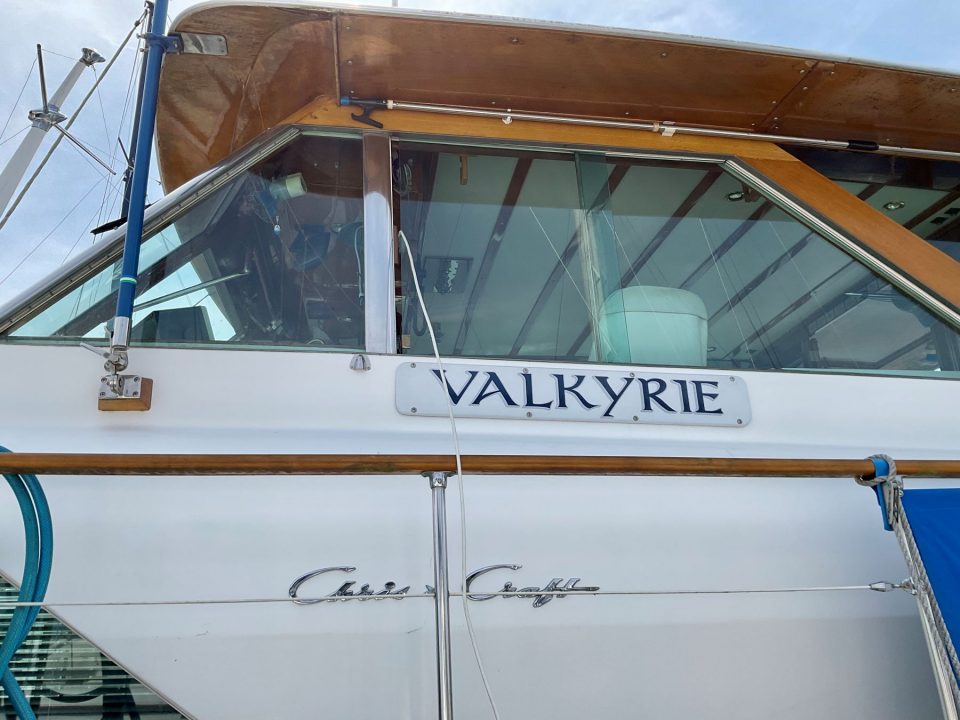 1967 Chris-Craft Constellation