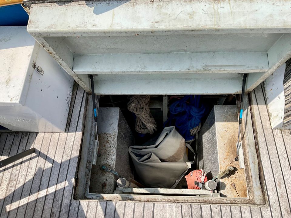 1967 Chris-Craft Constellation