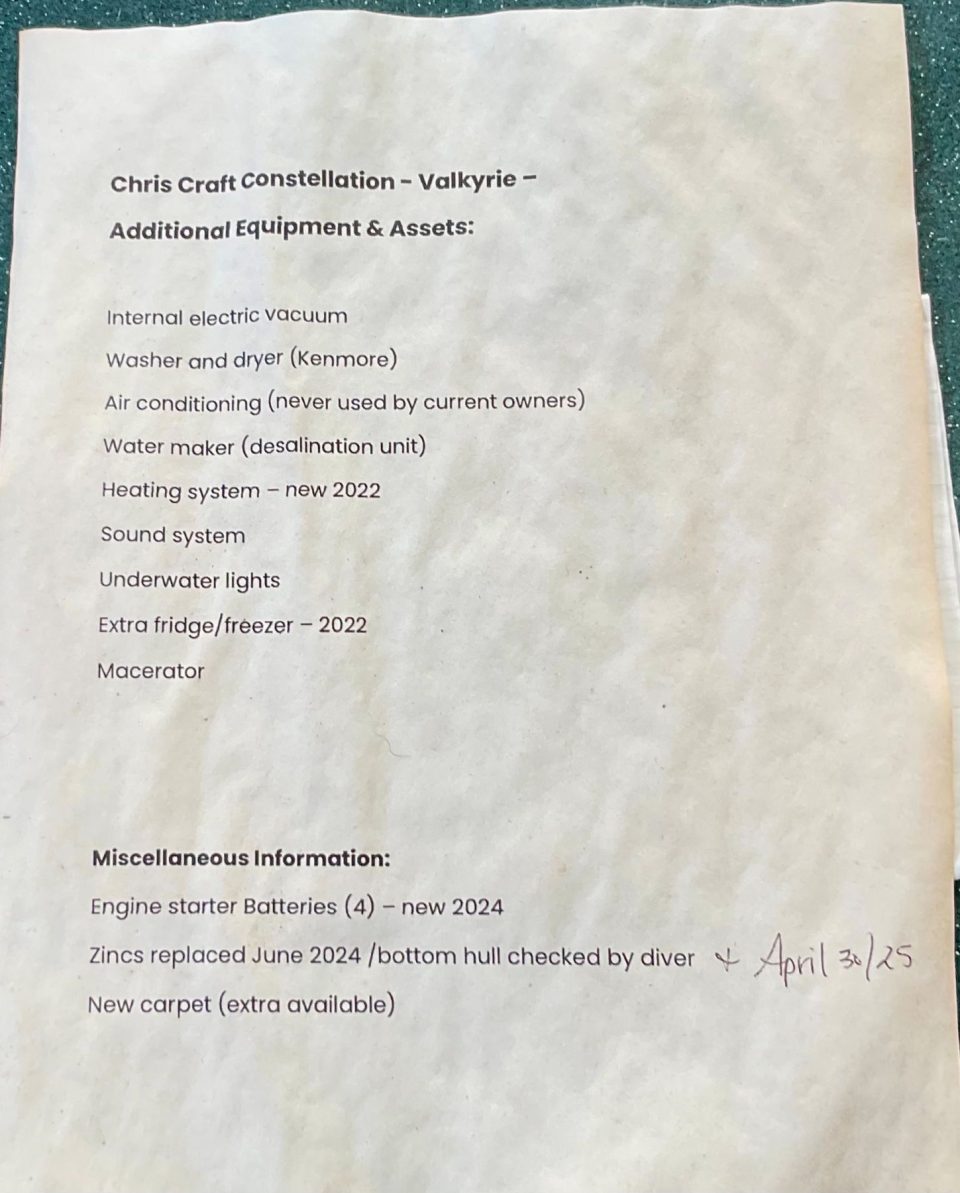 1967 Chris-Craft Constellation