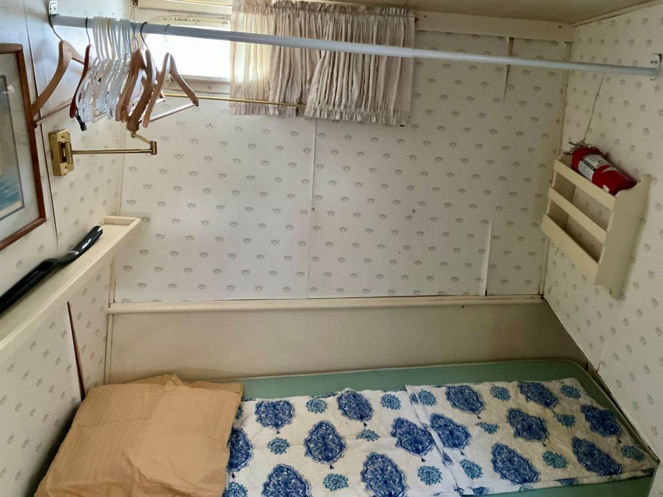 1967 Chris-Craft Constellation