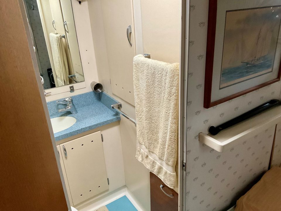 1967 Chris-Craft Constellation