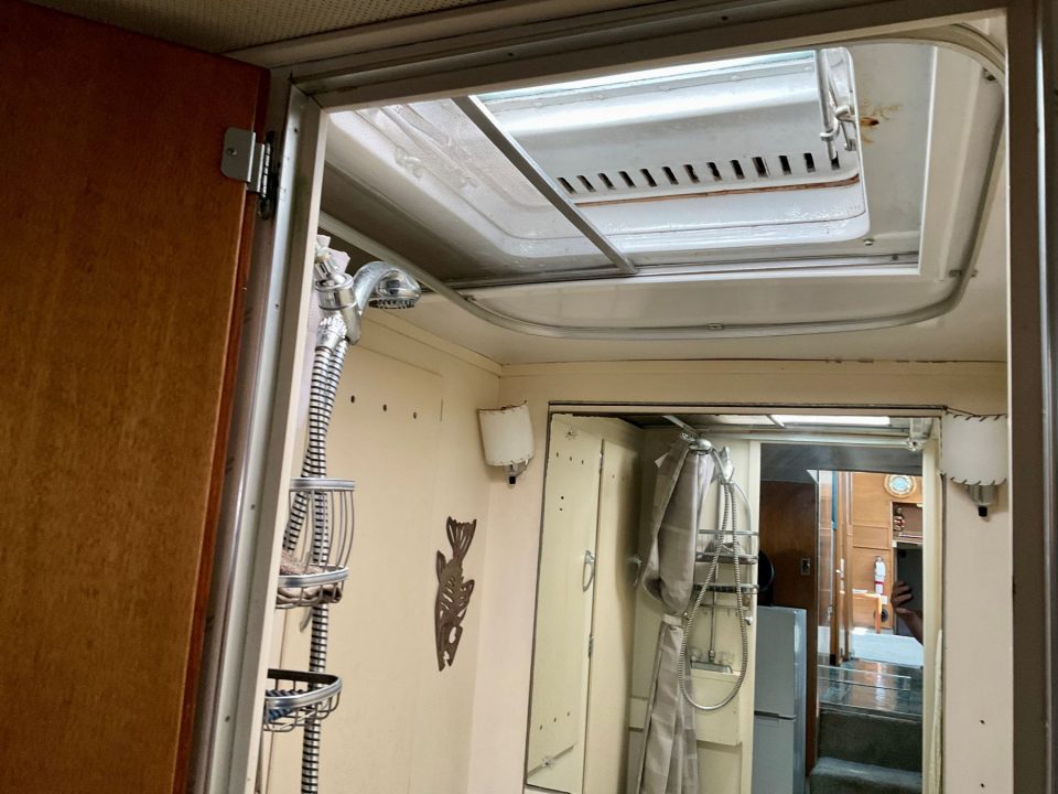 1967 Chris-Craft Constellation