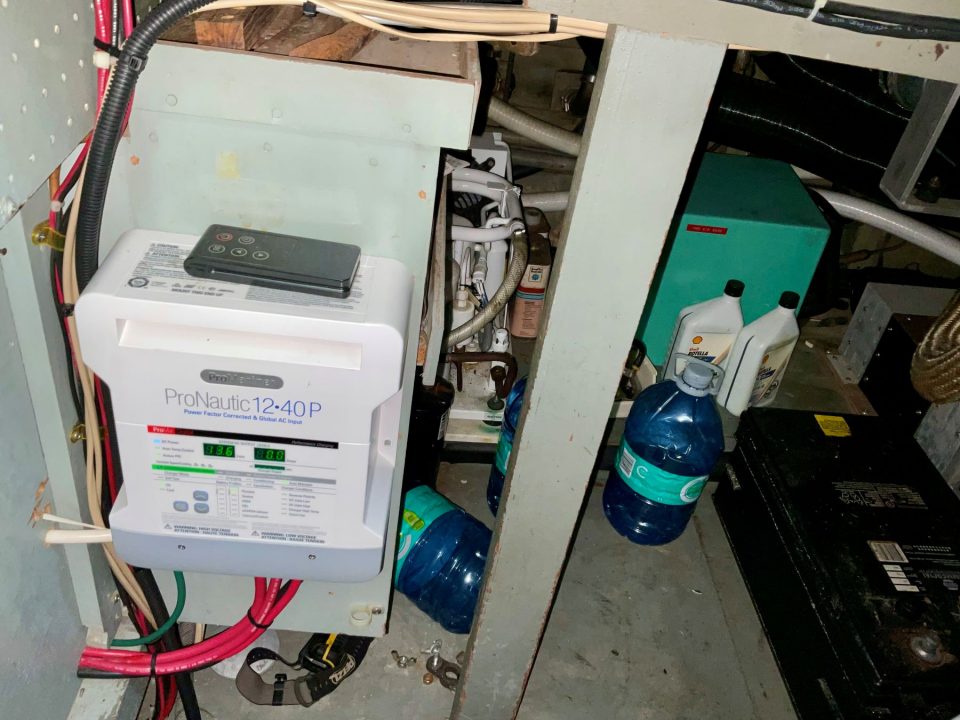 1967 Chris-Craft Constellation