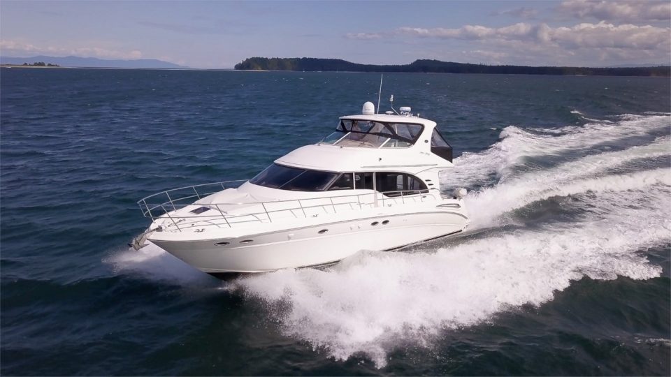 2002 Sea Ray 540 Cockpit Motor Yacht