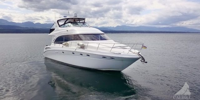2002 Sea Ray 540 Cockpit Motor Yacht