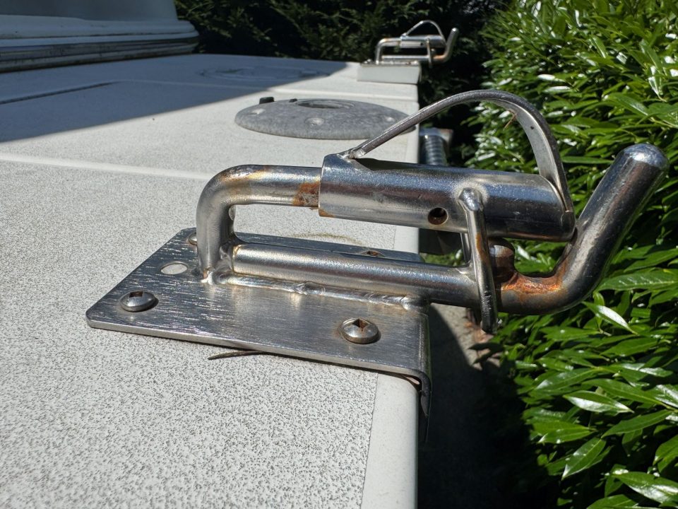 1997 Sea Ray 240 Sundancer with Trailer