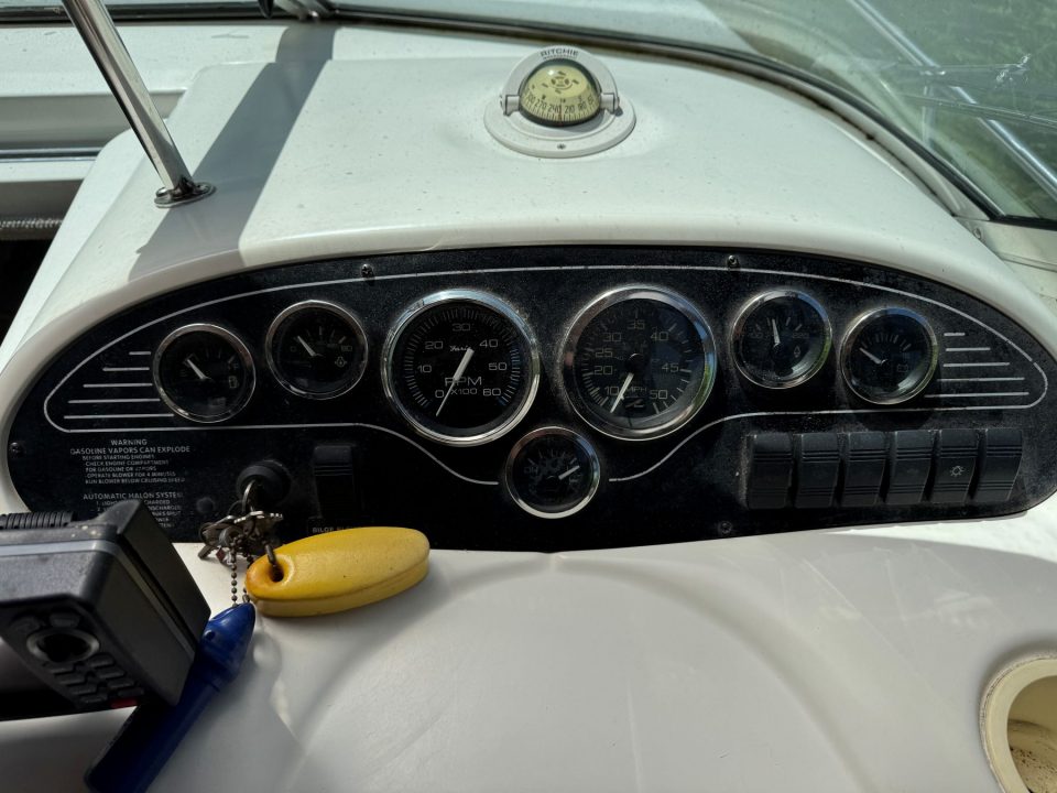 1997 Sea Ray 240 Sundancer with Trailer